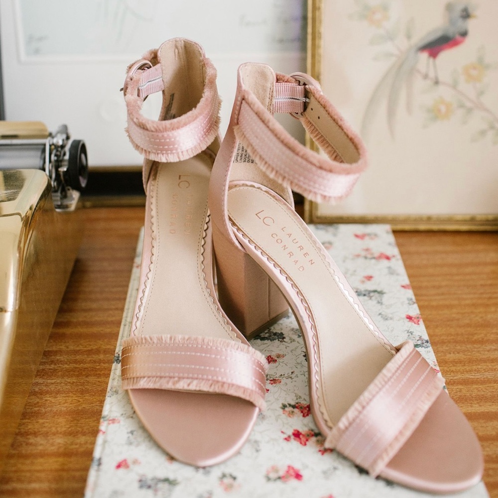 🌿Lauren Conrad fringe heels